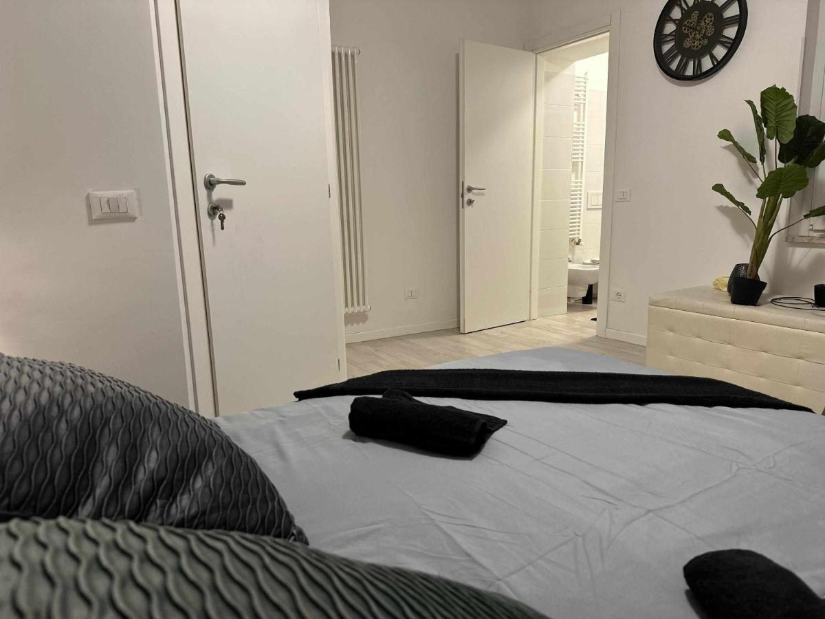 Destiny Home 3 Verona Borgo Roma Экстерьер фото